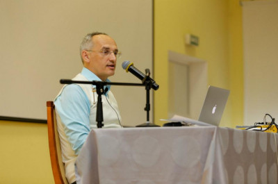 Сегодня Олег Торсунов ответит на вопросы по здоровью в эфире «Веда-радио»